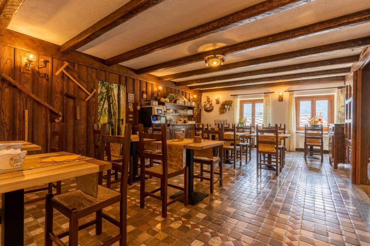 סנט-רמי-אן-בוסס Hotel Des Alpes מראה חיצוני תמונה